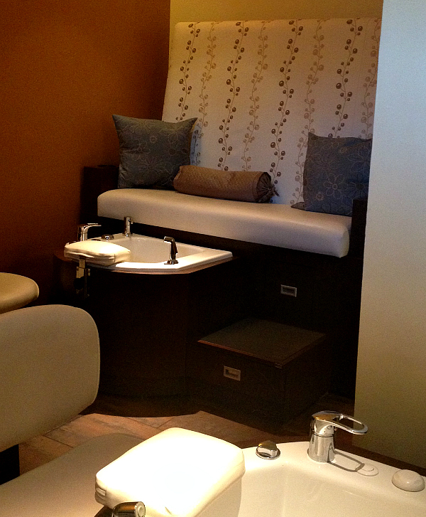 JW Marriott San Antonio Lantana Spa  Lantana Spa nail