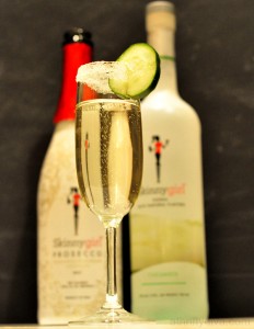 Cucumber Champagne Martini Recipe {Prosecco}