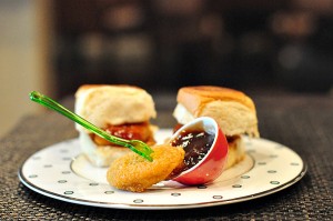 AD Kid Friendly Meals BBQ Panko Chicken Sliders - #SummerSauce #mycolectiva #cbias