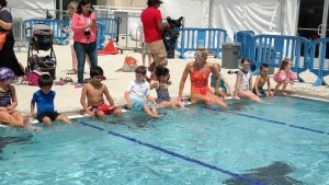Olympian Dara Torres Reintroduces Moms, Kids to Swimming http://therivardreport.com/olympian dara torres #MTSwimTexas