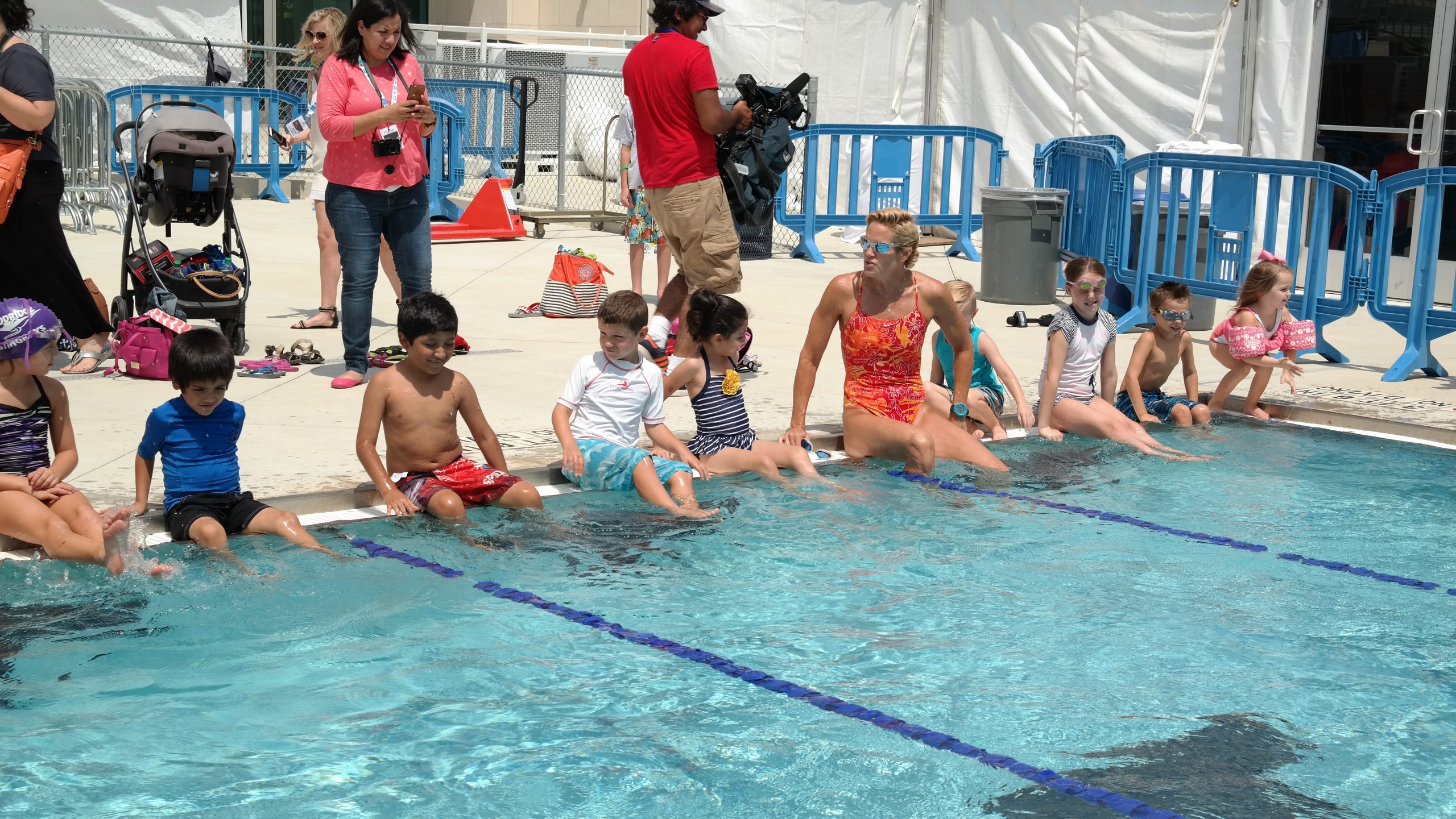 Olympian Dara Torres Reintroduces Moms, Kids to Swimming http://therivardreport.com/olympian dara torres #MTSwimTexas