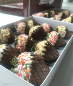happiness happens sharis berries