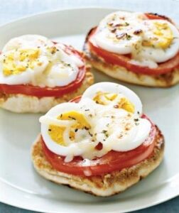 English Muffin Egg Pizza