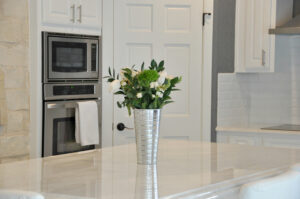 flowers in kitchen #FRESHBEGINNINGS
